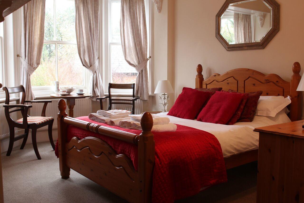 The Three Horseshoes Hotel Alton  Buitenkant foto